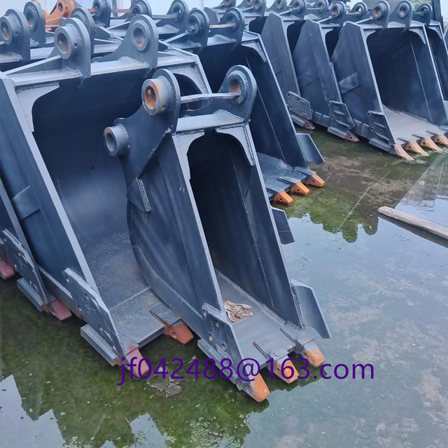 Liebherr Samsung Volvo Cat Excavator Rock Rock Bucket Dentans Machinery Pièces